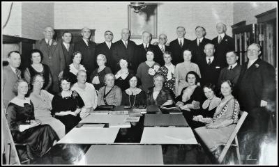 Meetinghouse Hill Co-operative Bank board of directors and spouses, 1914